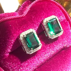 Mini Fabulous Muzo Green Emerald Earring 6x8mm Exquisite Jewelry Vintage style ART DECO design Earring 925 silver w 18KGP May Birthstone
