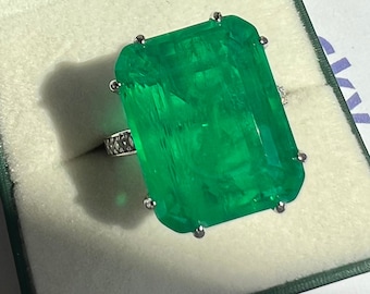 Minimalistischer attraktiver 15ct XL Größe GRÜNER Smaragd Ring Magnificent & Fabulous Ring So Elegant Exquisit Bestes Geschenk Mai Birthstone S925 w 18KGP