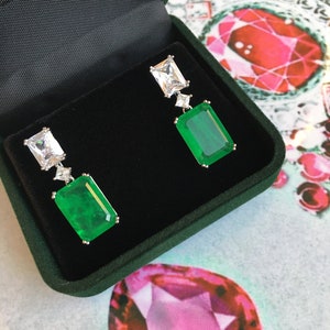 EMERALD EARRING  Luxury Vibrant Green Emerald MINIMALIST Bio-color Earrings, Emerald Halo Earrings, Neon Glowing Muzo Green Emerald