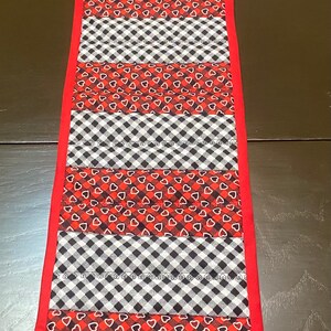 Plaid heart table runner