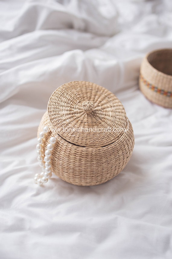 Handwoven Storage Baskets Wicker Rattan Divided Basket Organizer