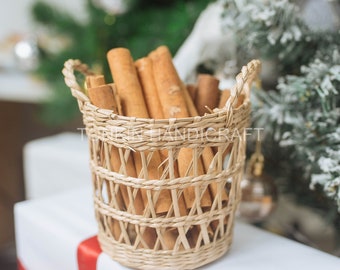 Biscuit Round Holder basket, Natural weave wicker seagrass container, Jar Bathroom/ Kitchen Food, utensil storage