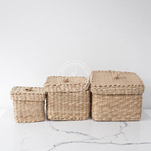 Set of 3 Braided Handwoven Natural Oval/Square Holder basket with lid,natural weave wicker seagrass container,Vintage Jar Bathroom/ Kitchen image 1