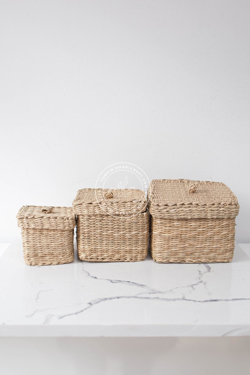 Set of 3 Braided Handwoven Natural Oval/Square Holder basket with lid,natural weave wicker seagrass container,Vintage Jar Bathroom/ Kitchen image 1