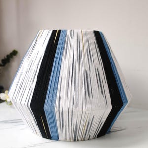 YARN Lampshade light pendant, Handicraft, handmade shop display decoration rustic gift, Housewarming Gift, Garden gift, Gift Home Decor