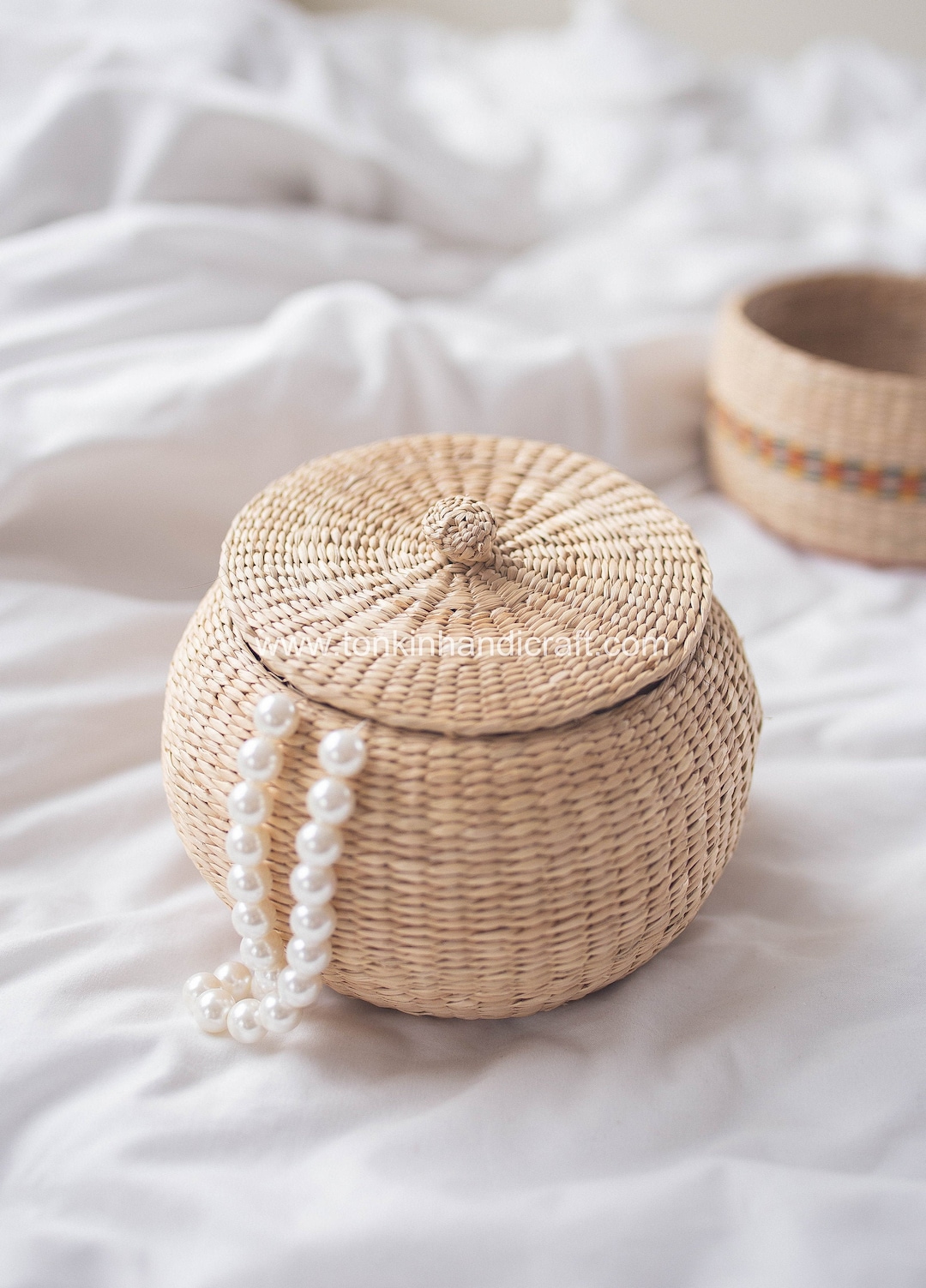 Woven Basket With Lid, Nursery Laundry Basket: Handwoven Rattan Storage Container For Sundries, Babysbreath Flowerpot, And Decorative Laundry