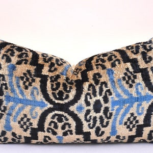 Home & Living, Home Décor, Decorative Pillows, Ikat Pillow, Ikat Pillow Cover, Velvet Ikat Pillow, Ikat Velvet Pillow, Velvet Cushion Cover