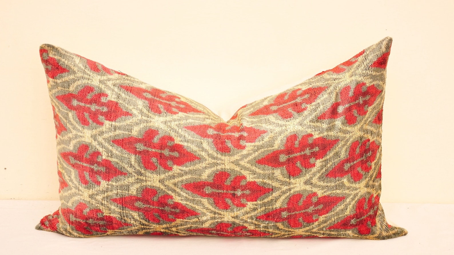 Pillowme Home Designer Ikat Pillow Silk Velvet Pillow Etsy