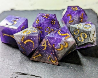 Raven's Slumber 7 pcs Polyhedral Resin Holographic Glitter Dice Set, Dungeons and Dragons, Handmade Dice, D20, DND, D6, RPG Sharp edge dice.