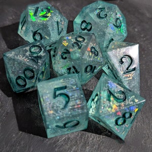 Veridian Infusion - Holographic Cog Artificer 7 pcs Polyhedral Resin Dice Set, D&D, Handmade Dice, D20, DND, D6, Sharp edge dice (shard D4).