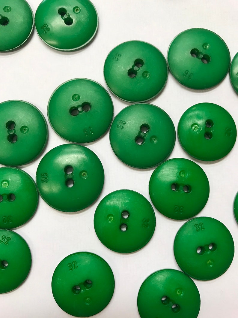 10 X Emerald Green Buttons 18mm Sewing Supplies Knitwear Etsy UK