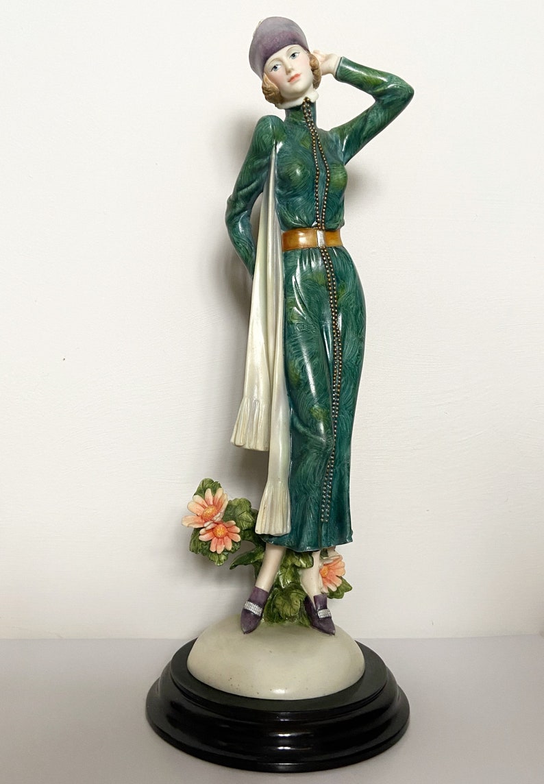1930s Elegant Lady Vintage Figurine Leonardo Collection | Etsy