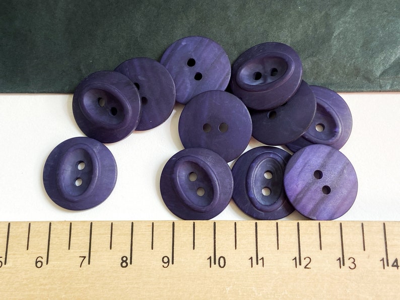 10x 19mm Purple Buttons, For Sewing, Dressmaking, Yarn Creations & Craft image 2
