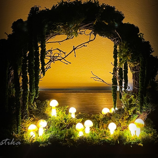 Glowing mushrooms decor, Forest lit mushrooms, Mushroom wreath, Moss and mushrooms decoration, Mushroom lamp