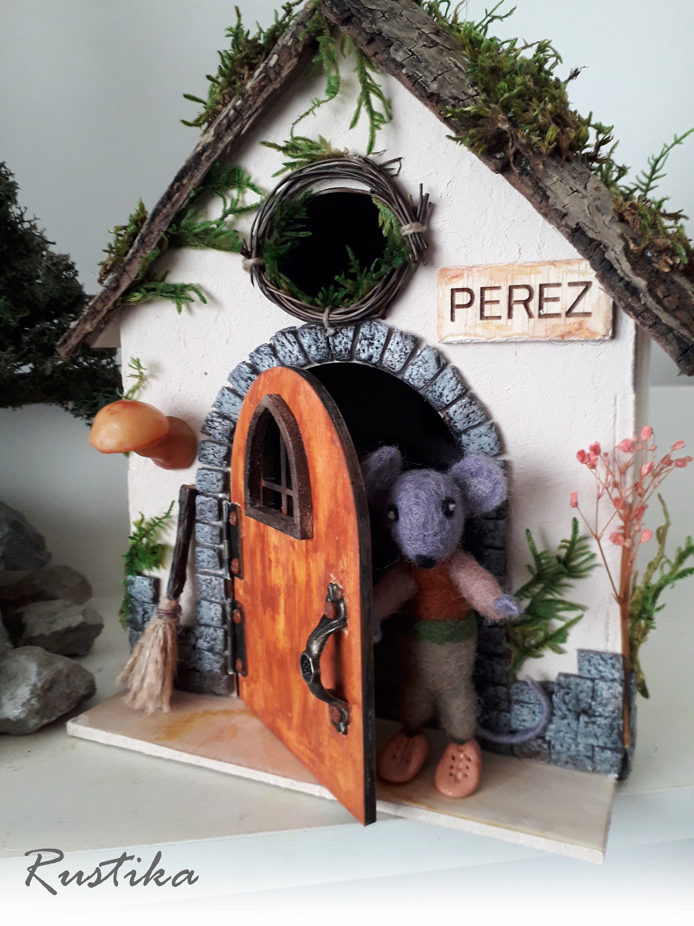 Ratoncito Perez House: Handmade Fairy House With Opening Door - Etsy