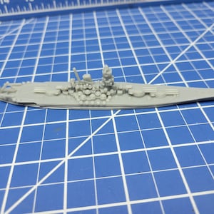 Acorazado - IJN Yamato - Variante de 1945 - Wargaming - Miniaturas navales - Juegos de mesa - Buques de guerra