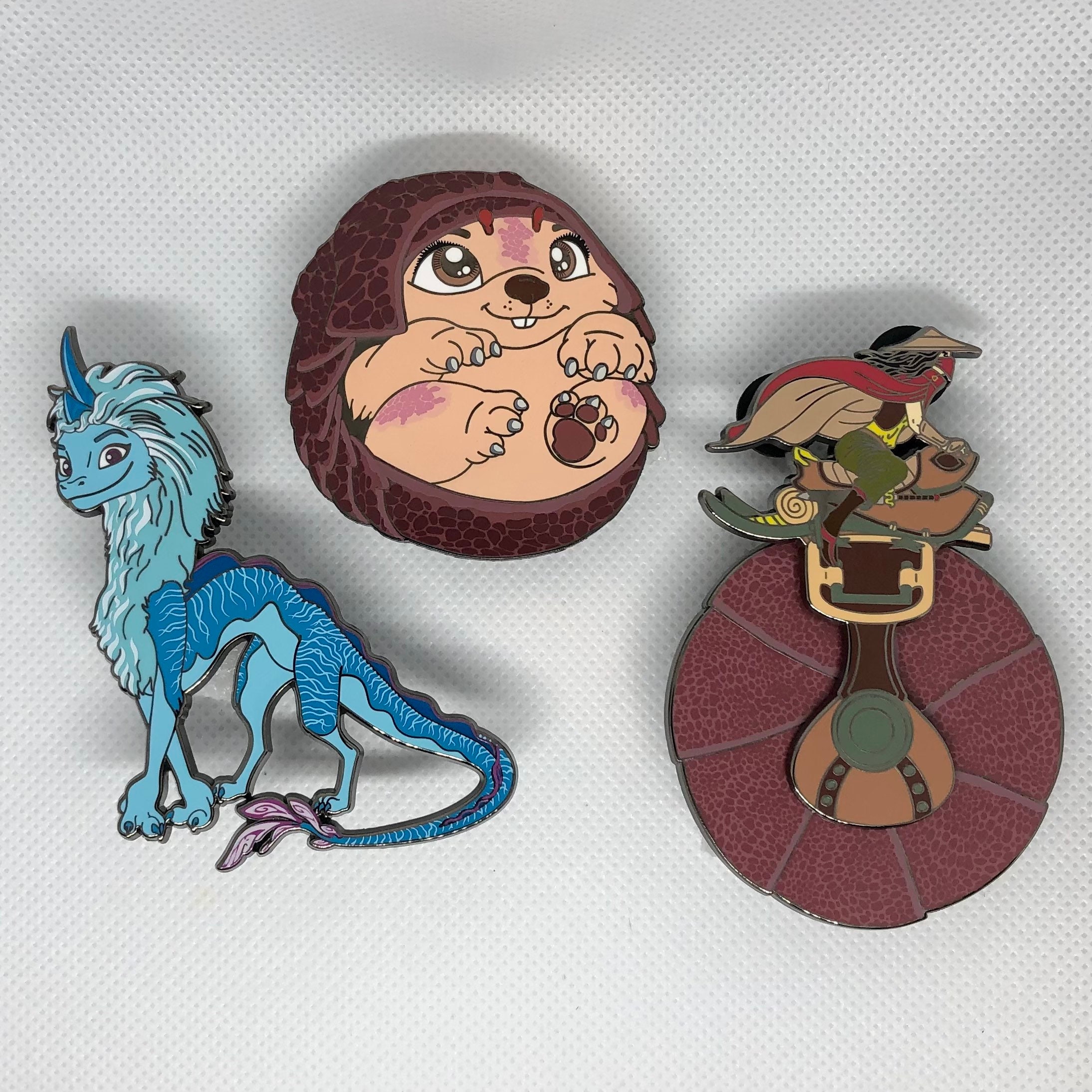 Jumbo Raya Riding Tuk Tuk Disney Fantasy Pin Spinner! - Etsy