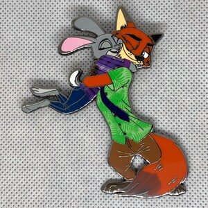 Disney 2016 AMC Stubs Member Exclusive Zootopia Nick Wilde Judy Hopps Pin  Lot