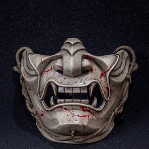 Ghost of Tsushima mask Crackle blood shape. Demon Menpo mask