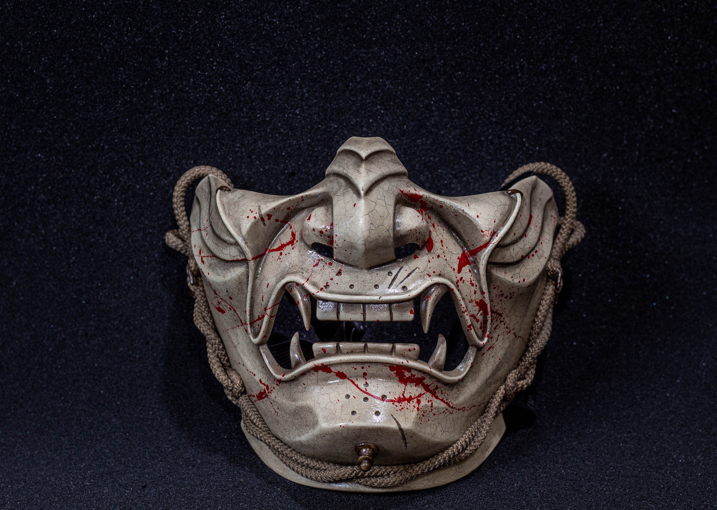 Ghost of Tsushima mask Crackle blood shape. Demon Menpo mask