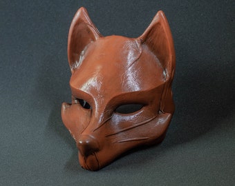 Kitsune Fox Mask in red leatherette for carnival or cosplay