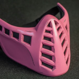 Scorpion mask Mortal Kombat 11 Pink edition