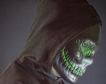 Alien green smile mask for cosplay helloween party or carnival