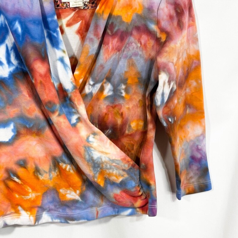 Bluzka z imitacją wiązania tie-dye, bluzka Maeve Anthropologie w rozmiarze S, ręcznie farbowana, festiwalowa, nauczycielka sztuki, boho, psychodeliczny, hipisowski balet, 1580 zdjęcie 7