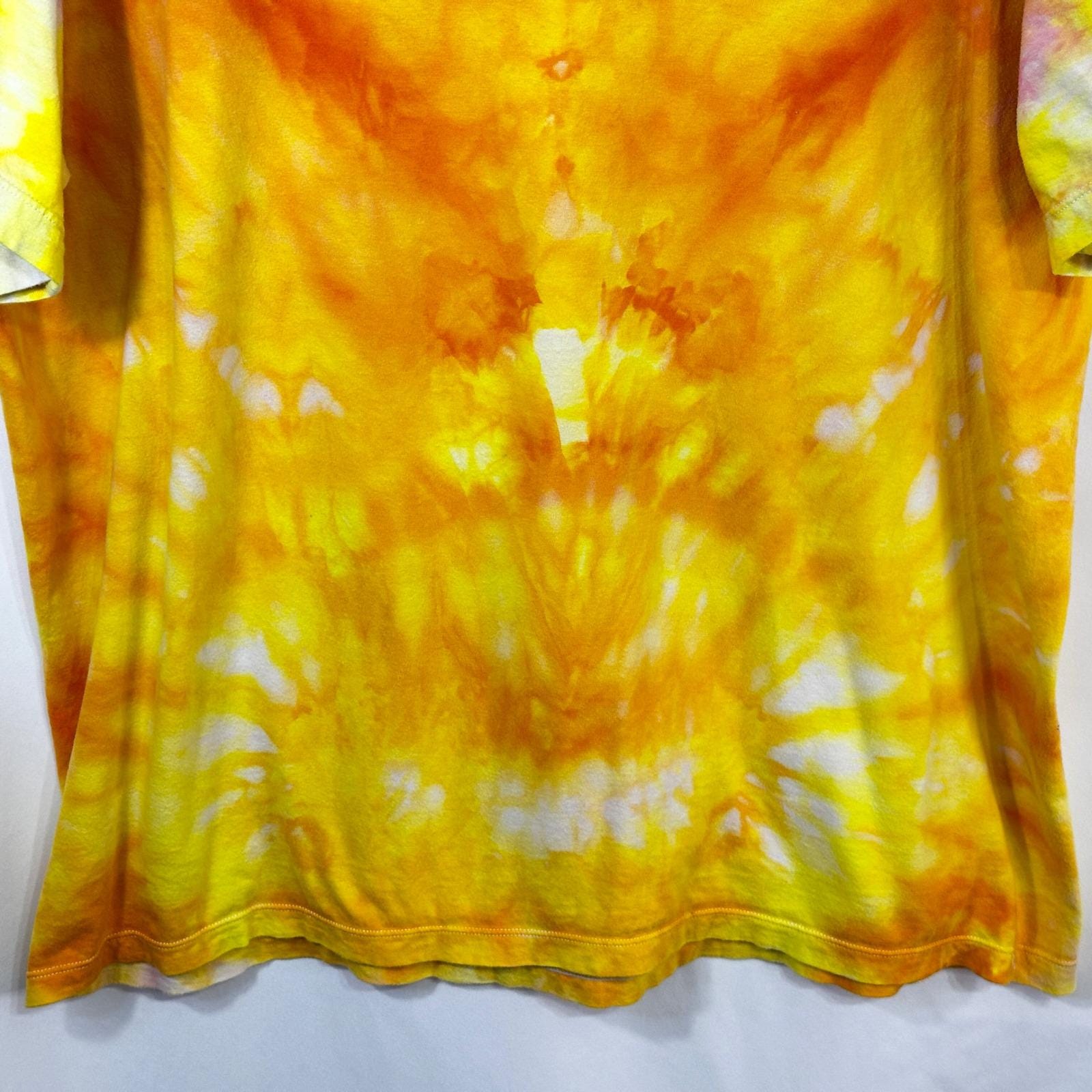 カルバン・クライン ラージトップ ハンドメイド タイダイ Tシャツ 