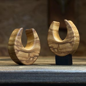 Saddle plugs 30mm olive wood