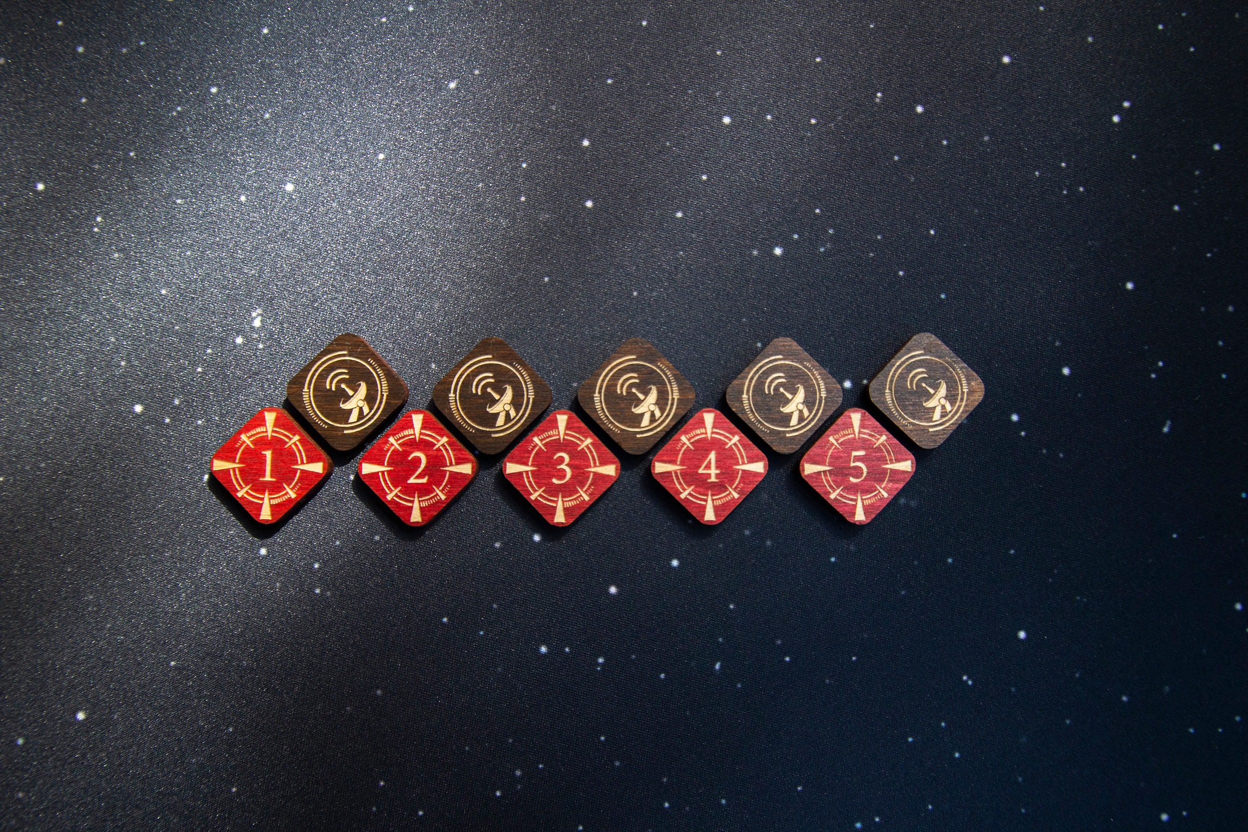 STRATA STRIKE Target Locks 15 & Passive Sensor Doublesided Token