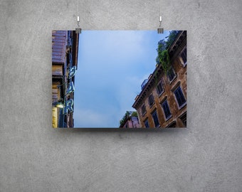 Fine Art Photograph of Neon BAR sign in Italy