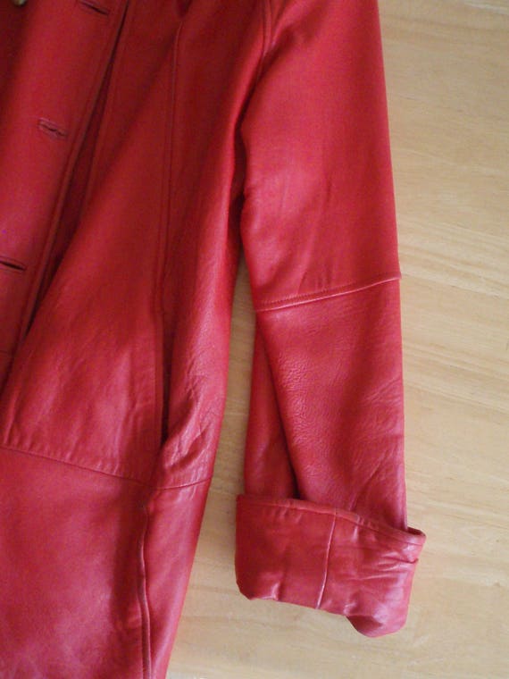 Women's Red Leather Coat - '70s Vintage, Beautifu… - image 3