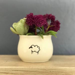 Sheep Hand-Painted Mini Planter Pot 2 Inch Succulent Planter Jewelry Cup Pencil Holder NavigateNorth