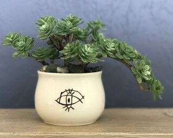 Hand-Painted Mini Planter Abstract Eye Art Porcelain Succulent Planter Pot Jewelry Cup Pencil Holder NavigateNorth FREE coaster included
