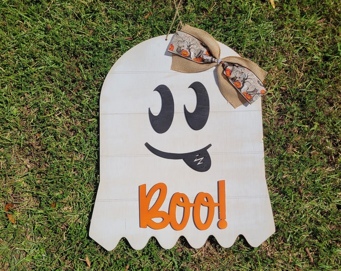 Shiplap Rustic Boy Ghost door hanger halloween decoration - halloween door hanger - fall