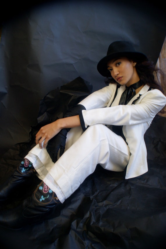 Vintage White Suit With Black Piping Gem
