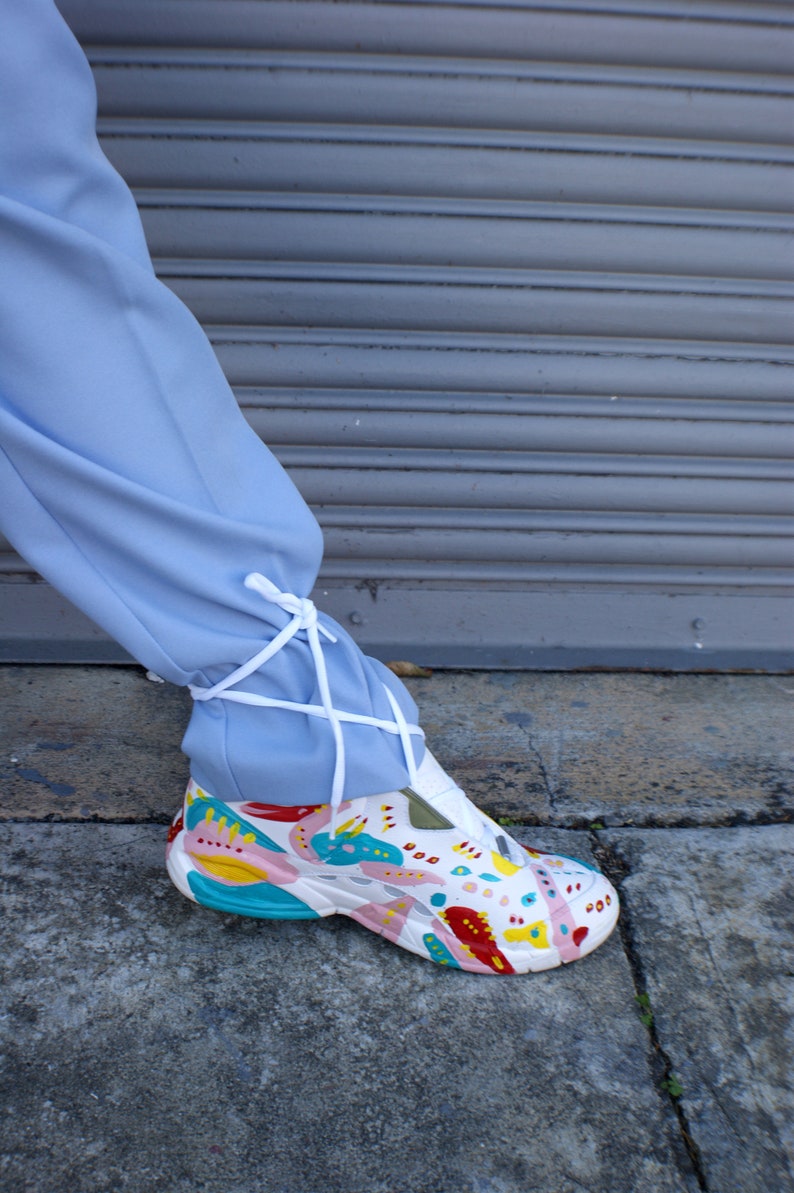 Hand Painted Vintage Reebok Sneakers - Etsy
