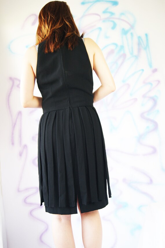 1990's Black Party Dress With Deep V-Neck - image 4