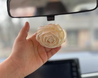Sola Wood Flower Car Diffuser | Hanging Essential Oil Car Air Freshener