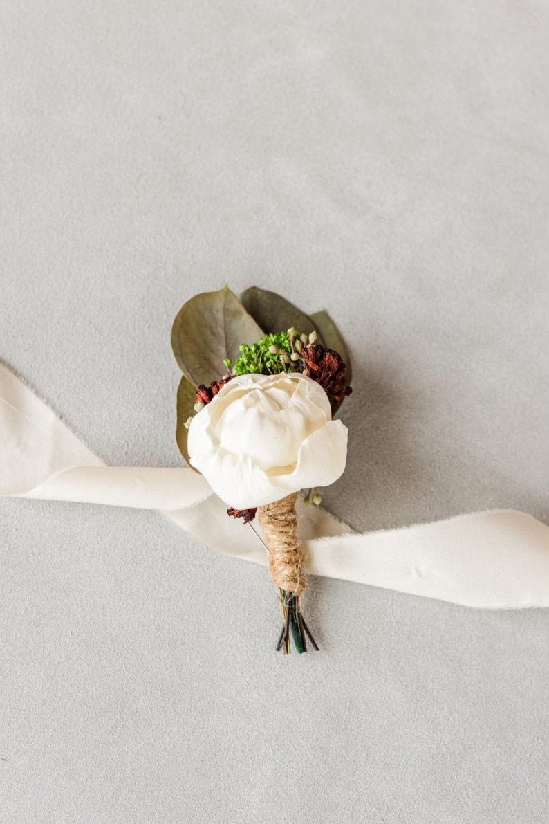 White Peony Sola Wood Flower Boutonniere Groom Boutonniere Etsy