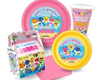 Podstawowy pakiet imprezowy Baby Shark Birthday Party dla 12 gości, wersja dla dziewczynek