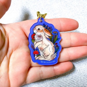 Rabbit Keychain | Rabbit Gift | Rabbit lover | Acrylic Keychain | Floral Keychain | Keychain | cute keychain | animal keychain