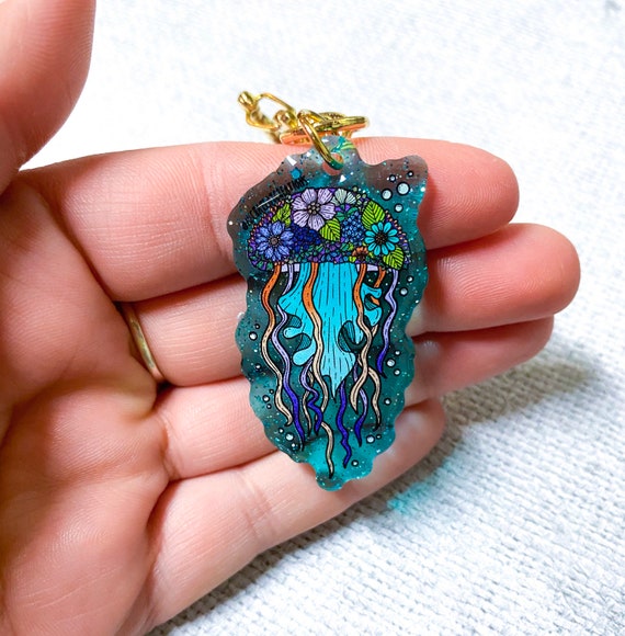 Jellyfish Keychain | Glitter Keychain | Acrylic Keychain | Floral Keychain |jellyfish accessories | cute keychain | Jellyfish Gift |