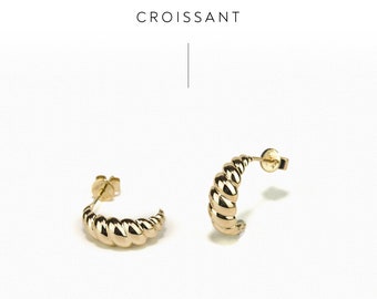 14k Solid Gold Simple Stud Earring, Croissant Studs Earrings, Dainty Earrings, Minimal Earring, Custom Jewellery Gift, Purplemay E057