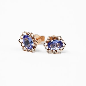 14k 18k Solid Gold Tanzanite Flower setting Earrings Studs, Gemstone Earrings Studs, Personalised Custom Gift, Purplemay E061