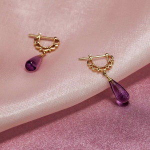 Pendientes de lágrima: pendientes de amatista, aros dorados, pendientes bohemios de verano, pendientes con piedras preciosas, joyas de amatista para regalar.