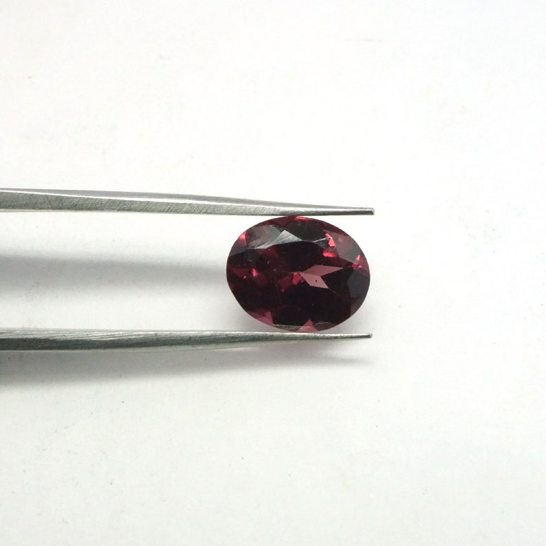 Natural 90.9 Carat Weight 8X10 MM Faceted Oval Shape Rhodolite Gemstones 34 Pieces Lot Good Quality Jewelry Making Gemstone