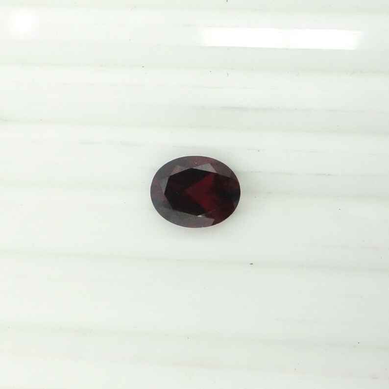 Natural 90.9 Carat Weight 8X10 MM Faceted Oval Shape Rhodolite Gemstones 34 Pieces Lot Good Quality Jewelry Making Gemstone