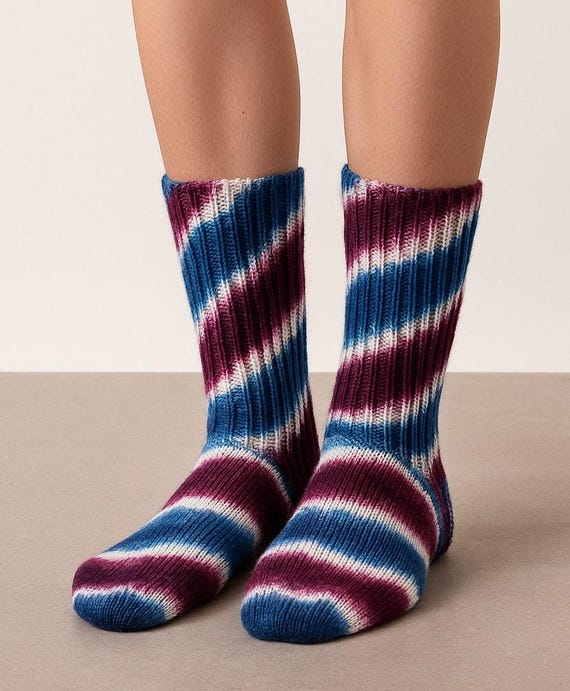 Hand-knitted socks - wool socks / hand-dyed Merino sock yarn / 6-ply / size 42
